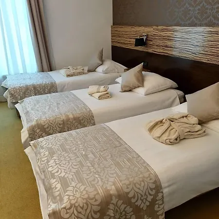 Hotel Gold Club-3